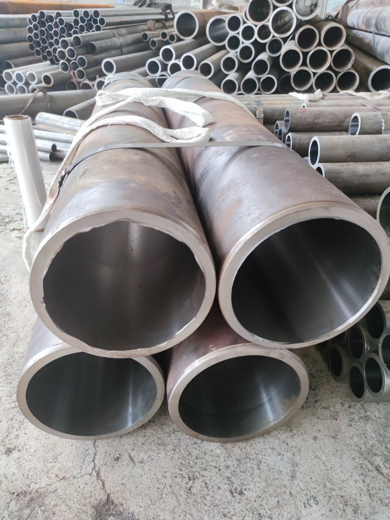 蘭州不銹鋼絎磨管